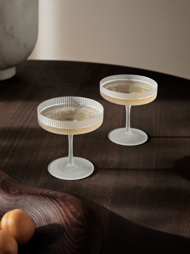 Ripple Champagnerglas 2er Pack - Frosted - ferm LIVING