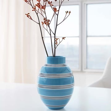 Omaggio Nuovo Vase - Mediumblau, h30cm - Kähler