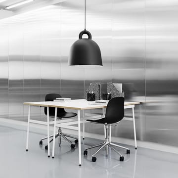 Form chair drehbar, 5W Bürostuhl - Rot, Aluminium, Rollen - Normann Copenhagen