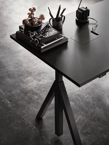 Works höhenverstellbarer Schreibtisch Schwarz 78x140 cm - undefined - Works