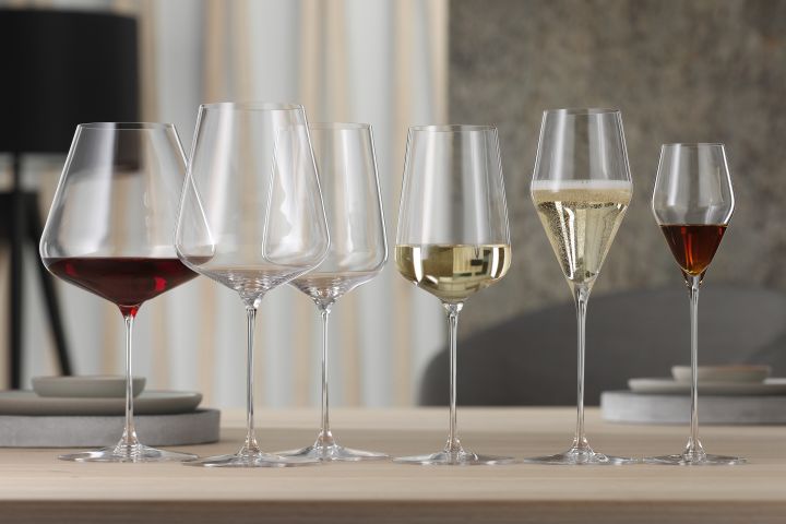 Es gibt zahlreiche unterschiedliche Weingläser - finden Sie das richtige! Hier sehen Sie die Weinglas-Kollektion von Spiegelau.